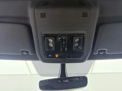 Volkswagen Golf 2024, 100 км, за 21806.7 USD - фото 19