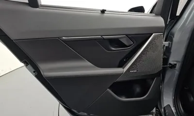 BMW 5-Series 2025, 9499 км, за 62229.22 USD - фото 25