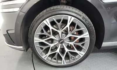 Genesis G90 2023, 71811 км, за 48903.77 USD