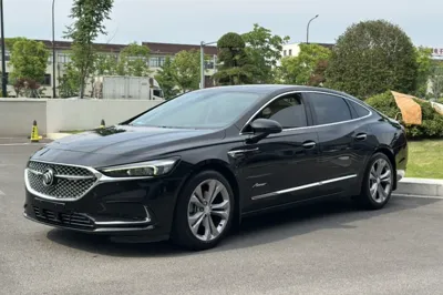 Buick LaCrosse · 2022 год