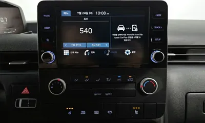 Hyundai Staria 2022, 48599 км, за 14977.21 USD - фото 14