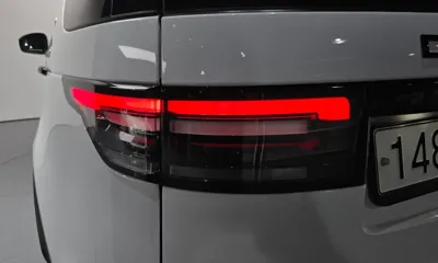 Land Rover Discovery 2019, 100430 км, за 17781.61 USD - фото 23