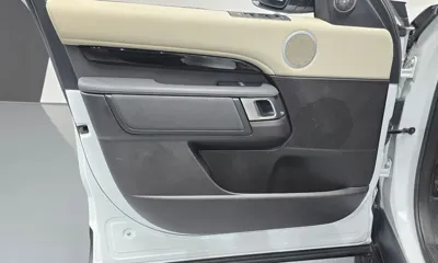 Land Rover Discovery 2019, 100430 км, за 17781.61 USD - фото 24
