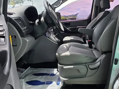 Hyundai Starex 2018, 74134 км, за 10831.04 USD - фото 10