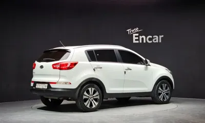 Kia Sportage 2012, 121115 км, за 3567.89 USD