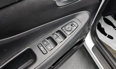 Hyundai Santafe 2021, 76290 км, за 14740.89 USD - фото 13