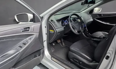 Hyundai Sonata 2012, 95031 км, за 3275.57 USD - фото 10