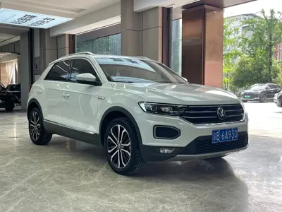 Volkswagen T-Roc 2022, 53000 км, за 12008.42 USD