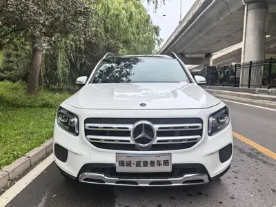 Mercedes-Benz GLB 2023, 60000 км, за 17240.37 USD