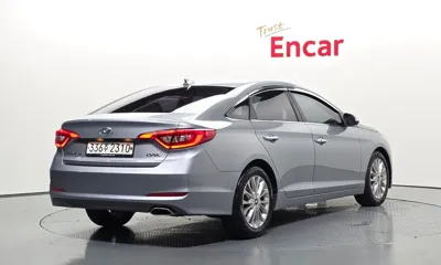 Hyundai Sonata 2017, 159720 км, за 4550.48 USD