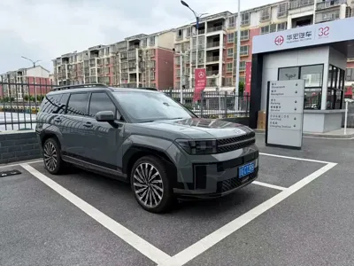 Hyundai Santa Fe 2026, 10000 км, за 25867.51 USD
