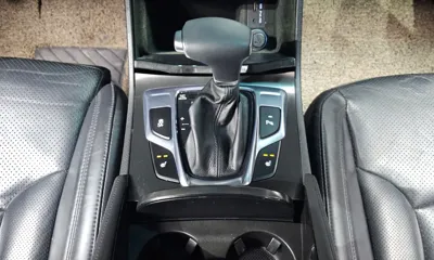 Hyundai Grandeur 2015, 153349 км, за 4569.53 USD - фото 9