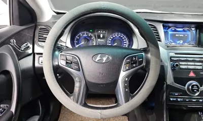 Hyundai Grandeur 2015, 153349 км, за 4569.53 USD - фото 13