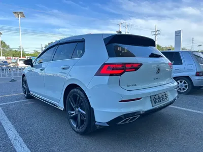 Volkswagen Golf 2022, 29000 км, за 17577.84 USD