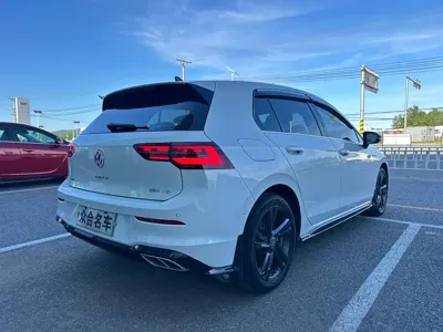 Volkswagen Golf 2022, 29000 км, за 17622.91 USD - фото 7