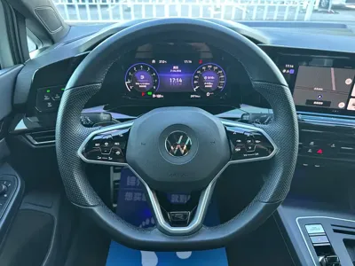 Volkswagen Golf 2022, 29000 км, за 17622.91 USD - фото 11