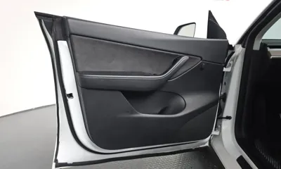 Tesla Model Y 2021, 96446 км, за 25928.84 USD - фото 25