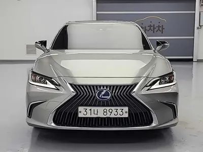 Lexus ES 2019, 151354 км, за 18827.37 USD
