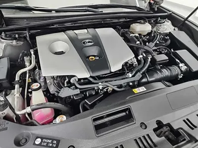 Lexus ES 2019, 151354 км, за 18827.37 USD