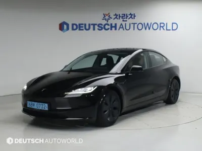 Tesla Model 3 · 2024 год