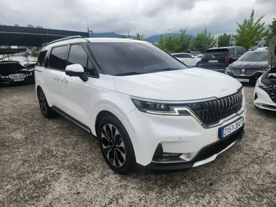 Kia Canival 2022, 94879 км, за 15628.67 USD
