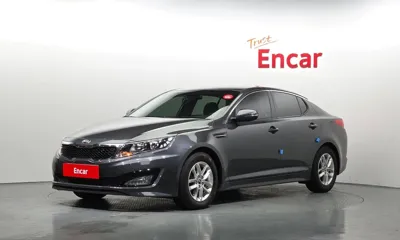 Kia K5 · 2013 год