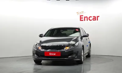 Kia K5 2013, 128657 км, за 3106.82 USD