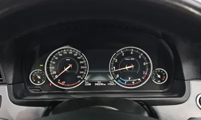 BMW 5-Series 2013, 242239 км, за 5883.13 USD - фото 8
