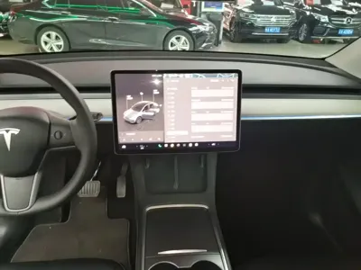 Tesla Model Y 2024, 32000 км, за 27309.65 USD - фото 13