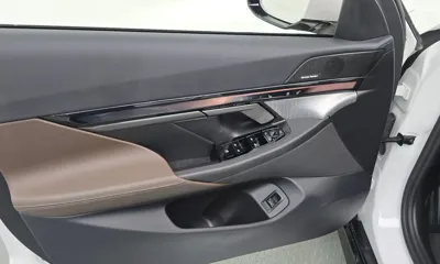 BMW 5-Series 2025, 7291 км, за 661019.77 USD - фото 28