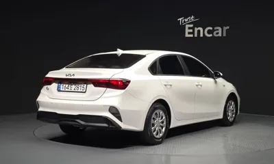 Kia K3 2022, 149412 км, за 8205.33 USD
