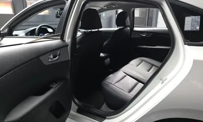 Kia K3 2022, 149412 км, за 8205.33 USD - фото 26