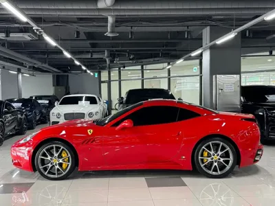 Ferrari California 2010, 35800 км, за 61889.28 USD