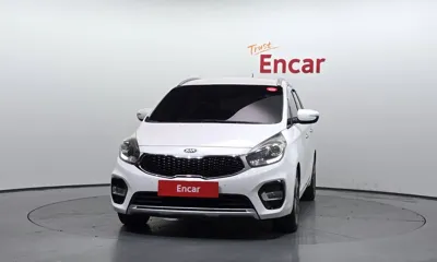 Kia Carens 2018, 78102 км, за 9518.18 USD