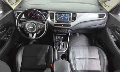 Kia Carens 2018, 78102 км, за 9518.18 USD - фото 7