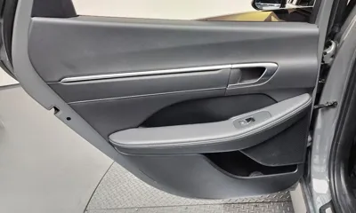 Hyundai Sonata 2022, 135001 км, за 16286.65 USD - фото 25
