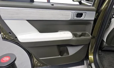 Hyundai Santafe 2024, 18570 км, за 20677.43 USD - фото 25
