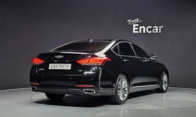 Hyundai Genesis 2015, 174828 км, за 5600.05 USD