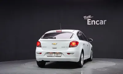 ChevroletGMDaewoo Cruze 2014, 95274 км, за 2576.81 USD