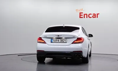 Genesis G70 2019, 99281 км, за 13680.79 USD