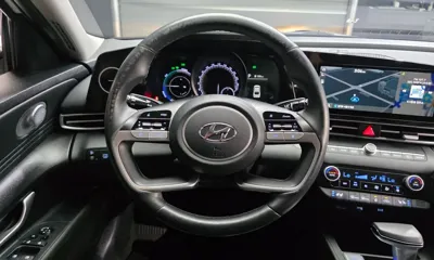 Hyundai Avante 2023, 76112 км, за 10496.26 USD - фото 12