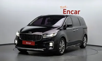 Kia Canival · 2019 год