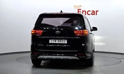 Kia Canival 2019, 157179 км, за 9524.43 USD