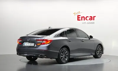 Honda Accord 2022, 55030 км, за 15406.61 USD