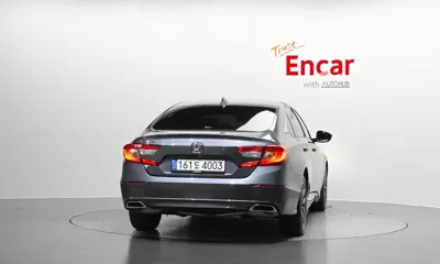 Honda Accord 2022, 55030 км, за 15406.61 USD