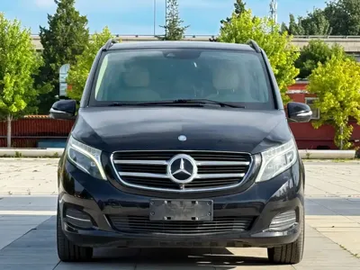 Mercedes-Benz V-Class 2017, 145000 км, за 17137.66 USD