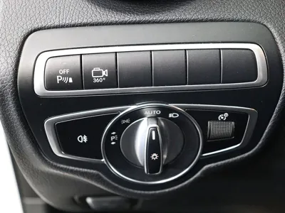 Mercedes-Benz GLC-Class 2019, 103641 км, за 16214.1 USD - фото 13