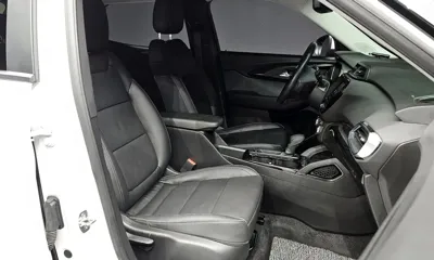 ChevroletGMDaewoo Trailblazer 2021, 51668 км, за 9706.85 USD - фото 11