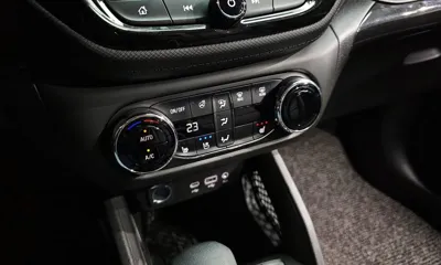 ChevroletGMDaewoo Trailblazer 2021, 51668 км, за 9706.85 USD - фото 19