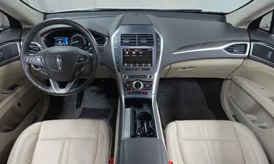 Lincoln MKZ 2019, 101171 км, за 10463.57 USD - фото 7